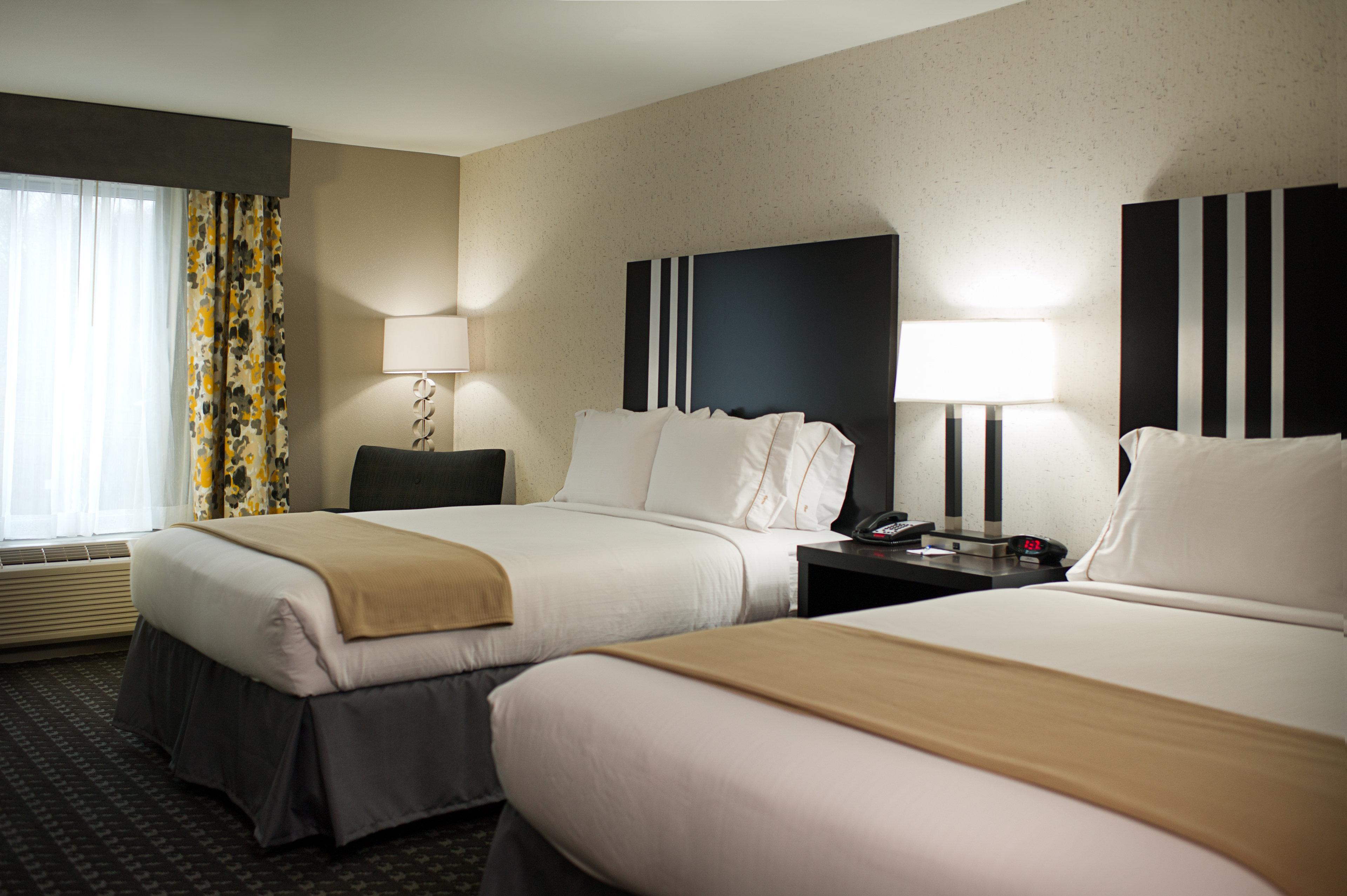 Holiday Inn Express And Suites Madison Central By Ihg Buitenkant foto