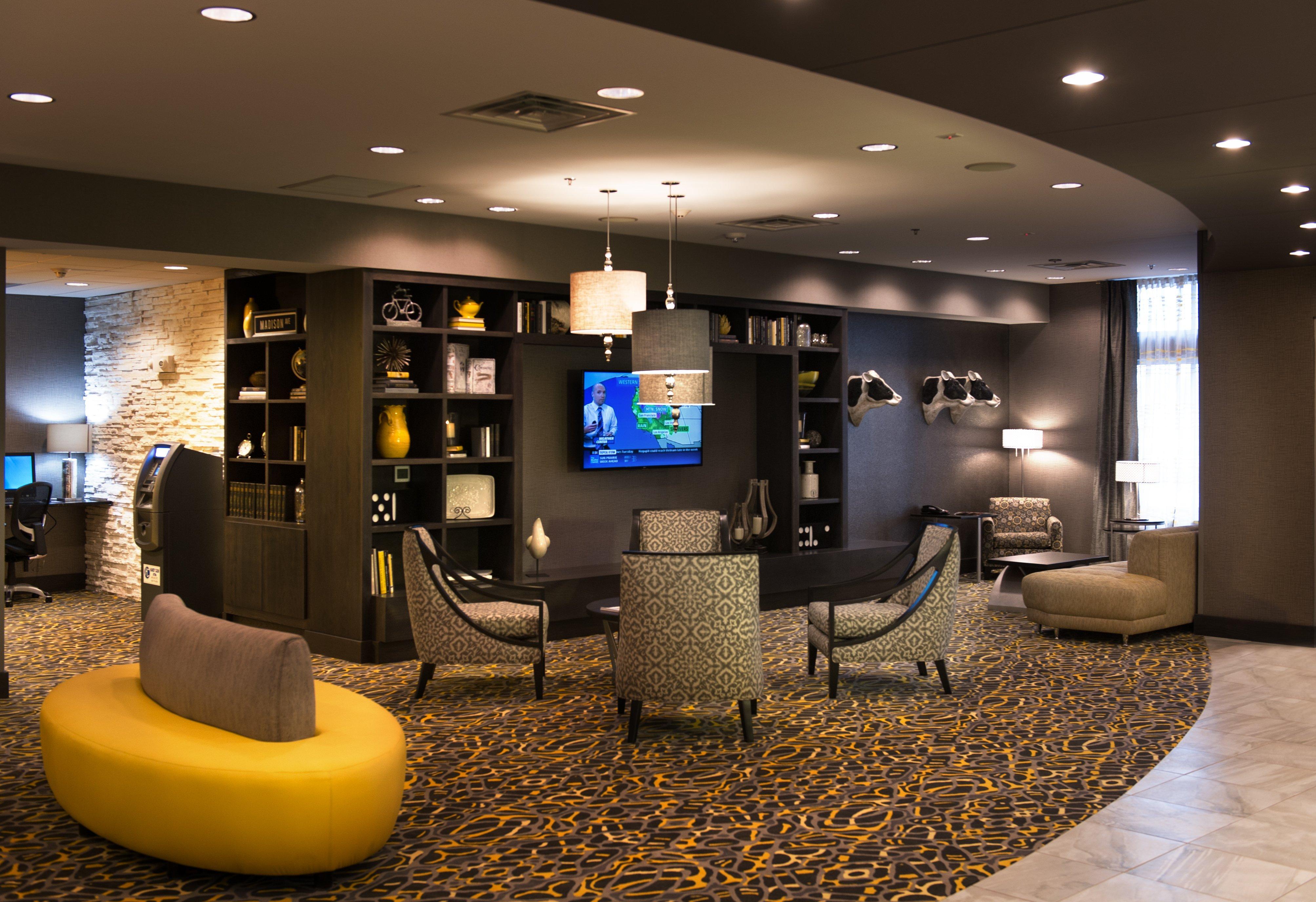 Holiday Inn Express And Suites Madison Central By Ihg Buitenkant foto