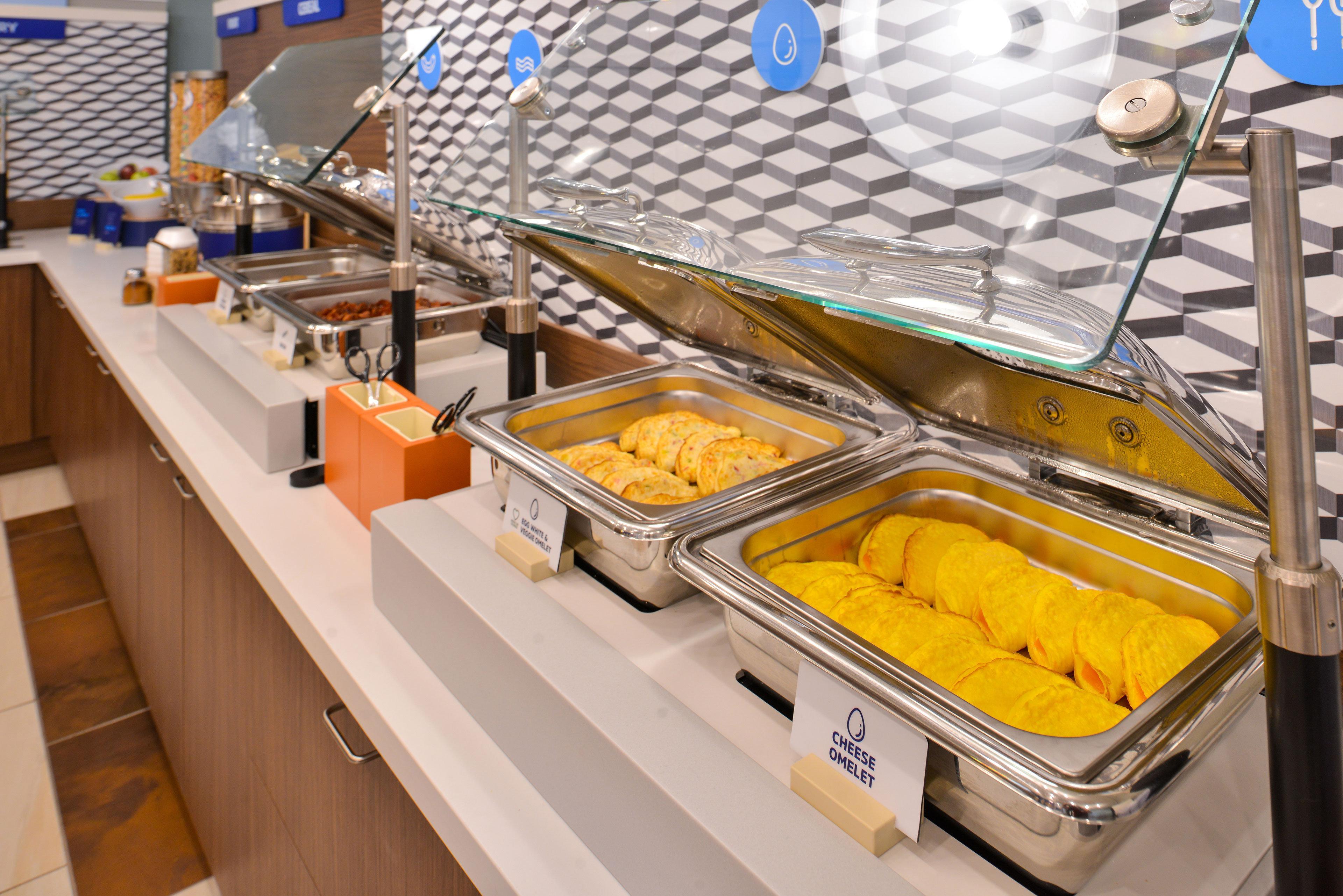 Holiday Inn Express And Suites Madison Central By Ihg Buitenkant foto